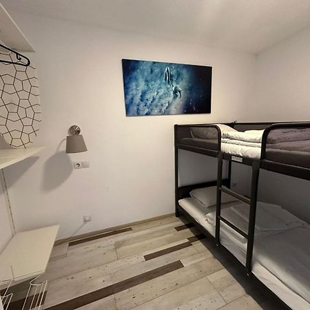 Heights Accommodation City Center ブカレスト エクステリア 写真
