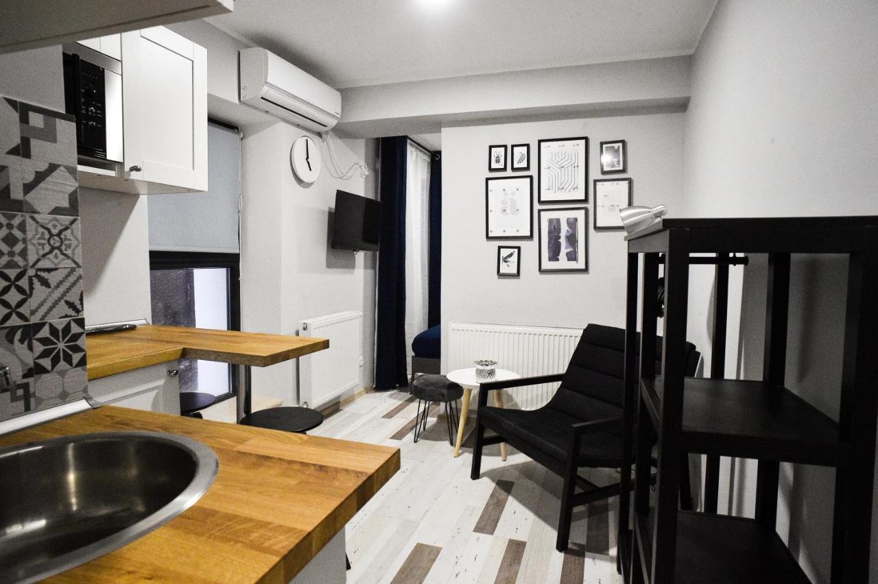 Heights Accommodation City Center ブカレスト エクステリア 写真