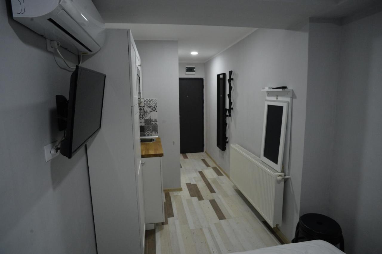 Heights Accommodation City Center ブカレスト エクステリア 写真